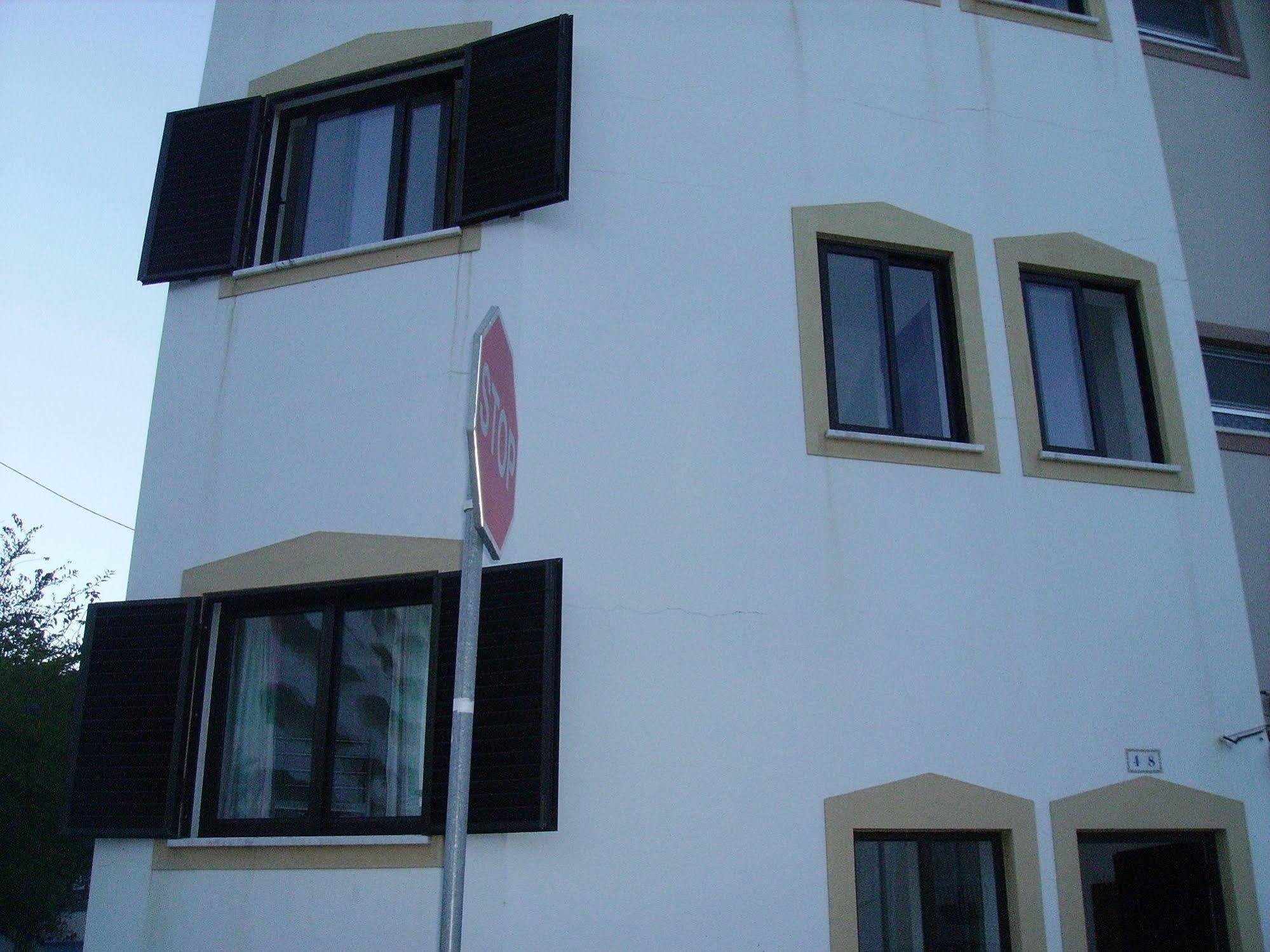 Sunny House Vandrehjem Lagos Eksteriør billede